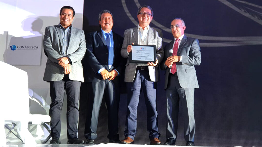 Dr. Jesús Zendejas Hernández recognized for his contributions to shrimp farming